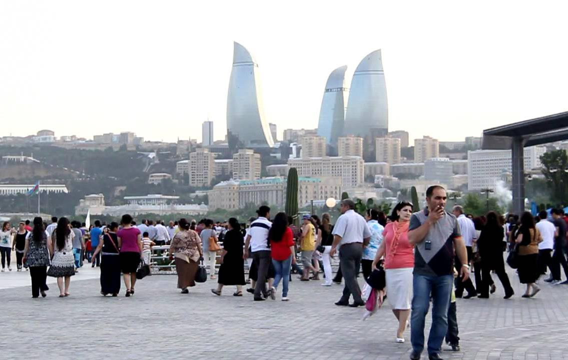 azerbaycan-ehalisinin-menfi-emosiyalarini-arasdirdilar