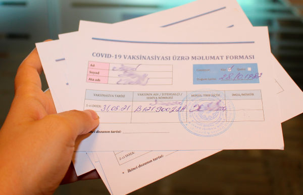 azerbaycanda-muddetsiz-covid-19-pasportu-ancaq-bu-sexslere-verilecek