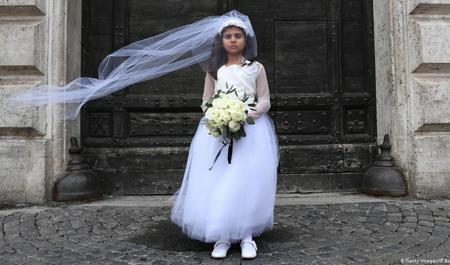 azerbaycanin-en-cox-hansi-bolgelerinde-erken-nikah-olub