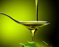 zeytun-yagini-her-gun-acqarina-1-qasiq-icseniz