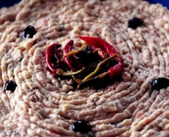 lezzetli-meze-qatiqli-badimcan-salati