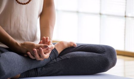 barmaqlari-saqqildatmaq-zererli-imis