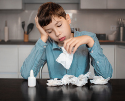 burnu-axan-ve-oskuren-usagi-mektebe-gondermek-olar