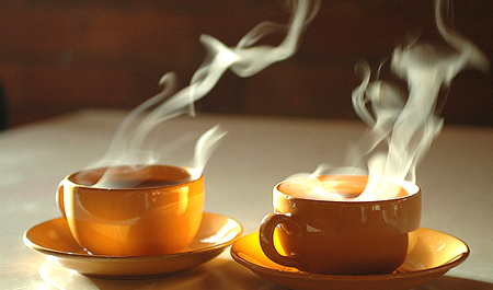 cayini-ve-yemeyini-isti-yeyib-icenlerin-diqqetine