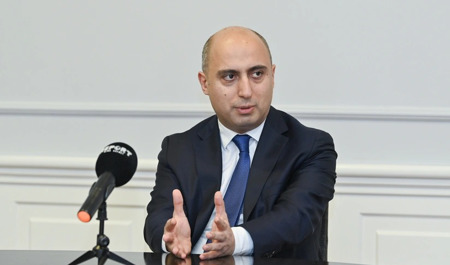 sagird-yaxsi-oyrenmirse-muellime-niye-maas-vermeliyik