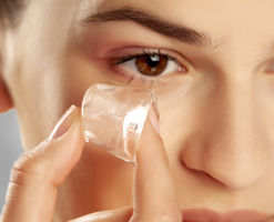 dermatoloq-uze-buz-vannasinin-zererini-izah-edib