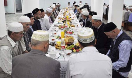 temteraqli-yas-meclislerinin-legvi-ile-bagli-aciqlama